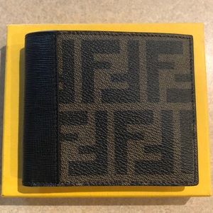 Fendi men’s wallet